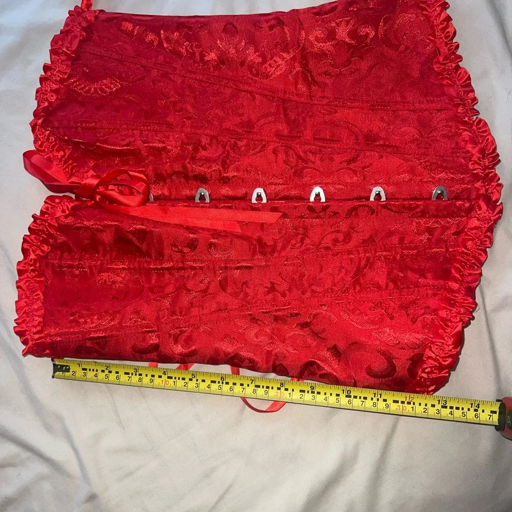 Red Corset - Picture 4 of 5